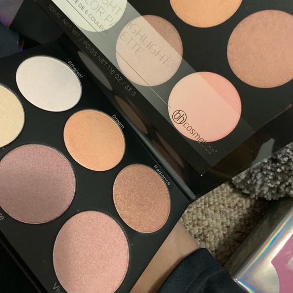 Authentic BH Cosmetics highlighting palettes. - Picture 2 of 2